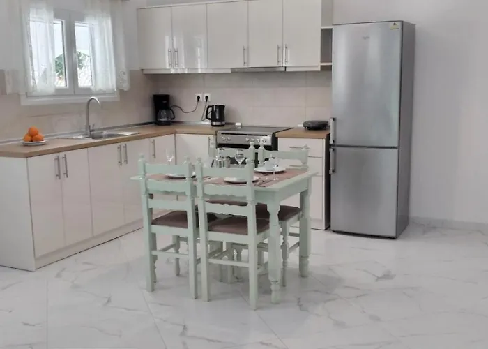 Kır Evi Nikos Gialos Karousádes