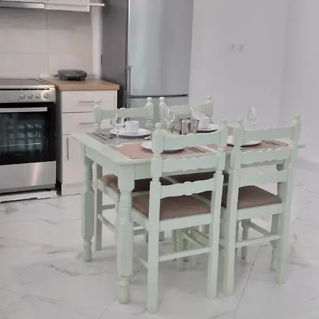 Nikos Gialos Country house