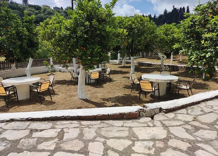 Nikos Gialos Casa rural Karousádes